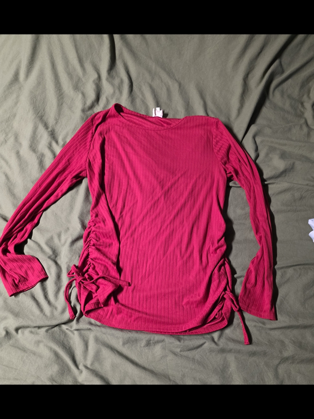 Women's Red Long-Sleeve Ruched Side Top- XL
